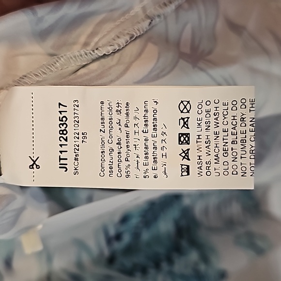 Shein Vacay Halter Top Dress Swimsuit Cover Up Plus Size 4X NWT*Raccolta Carta - Picture 9 of 16